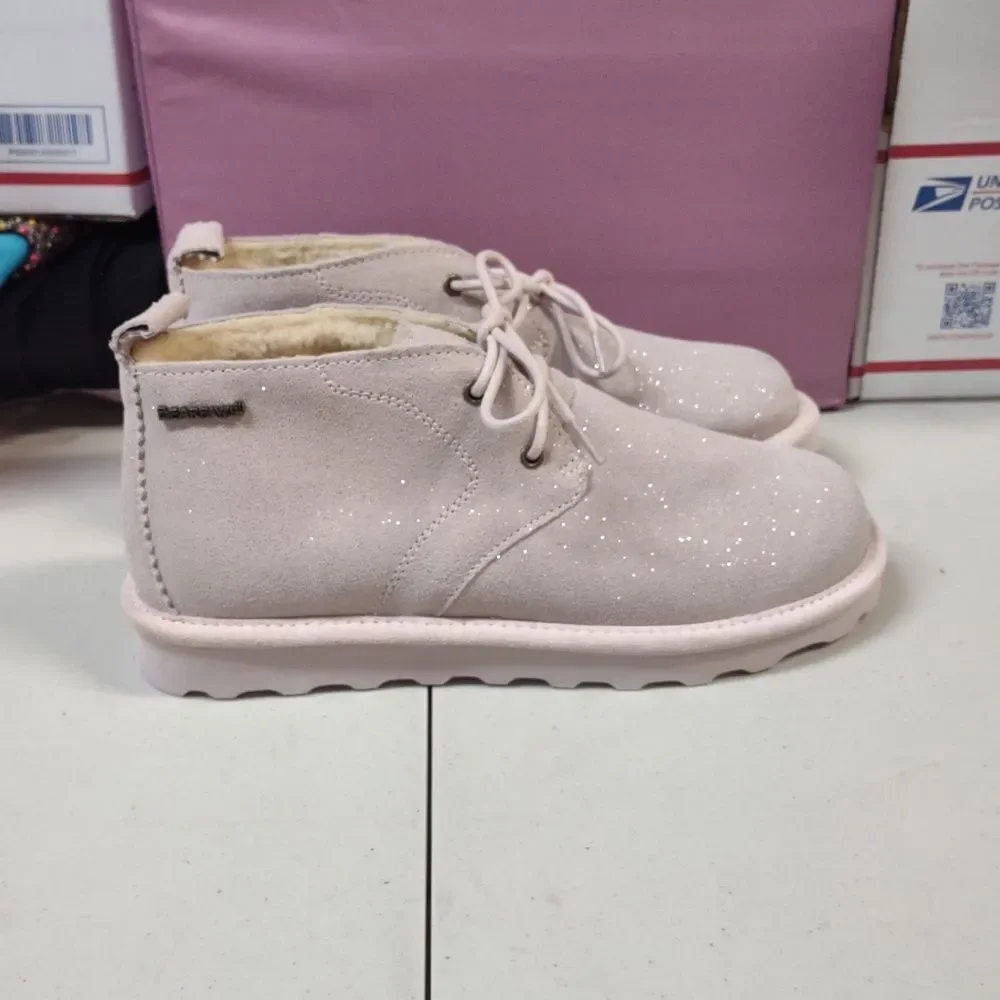 BearPaw Skye Women's 10 Glitter Light Pink Ankle Boots - New